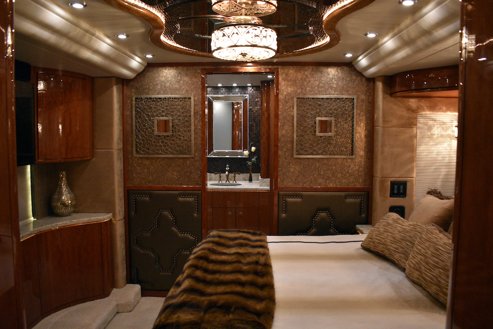 2015 Prevost Millennium H3-45 For Sale