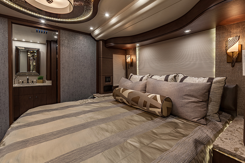 2017 Prevost Millennium H3-45 For Sale