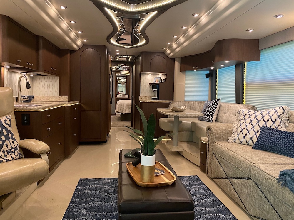 2017 Prevost Millennium H3-45 For Sale