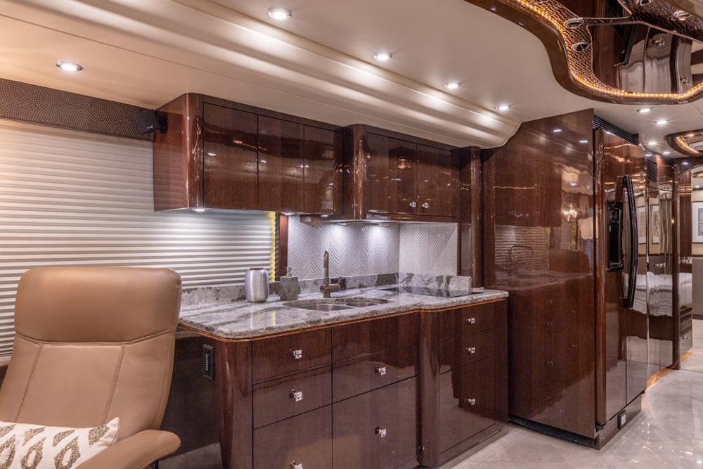 2017 Prevost Millenniuim H3-45 For Sale