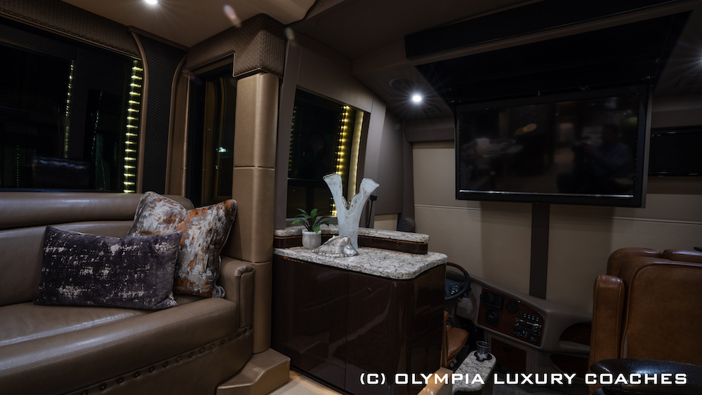 2017 Prevost Millennium H3-45 For Sale