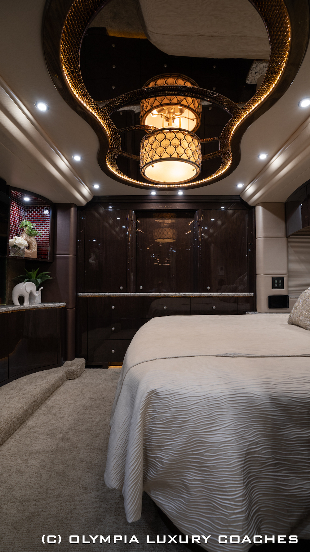 2017 Prevost Millennium H3-45 For Sale