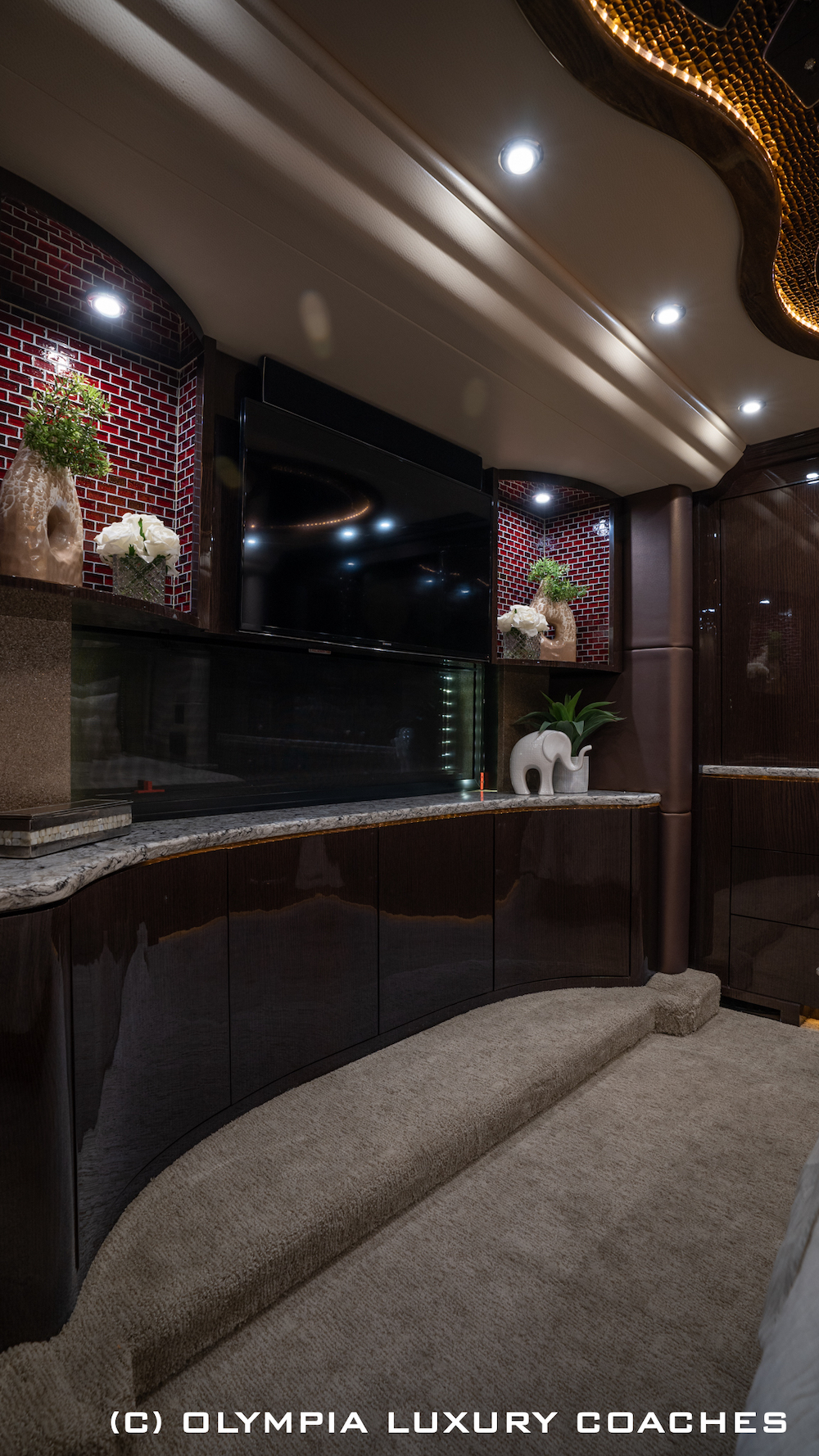 2017 Prevost Millennium H3-45 For Sale