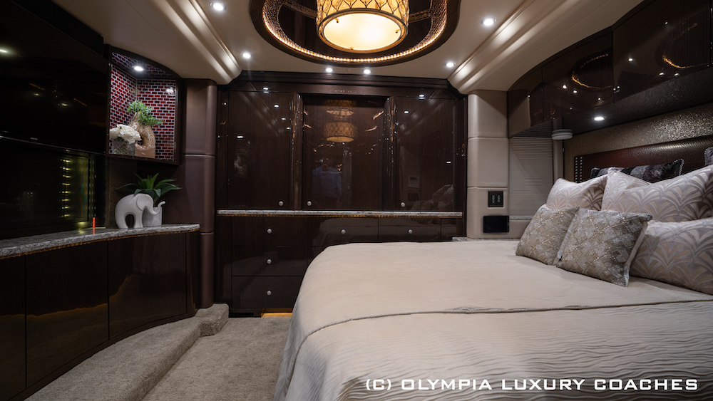 2017 Prevost Millennium H3-45 For Sale