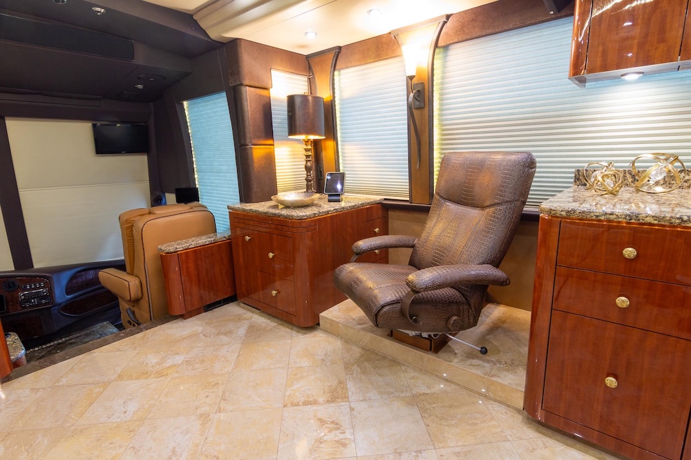 2017 Prevost Millennium H3-45 For Sale