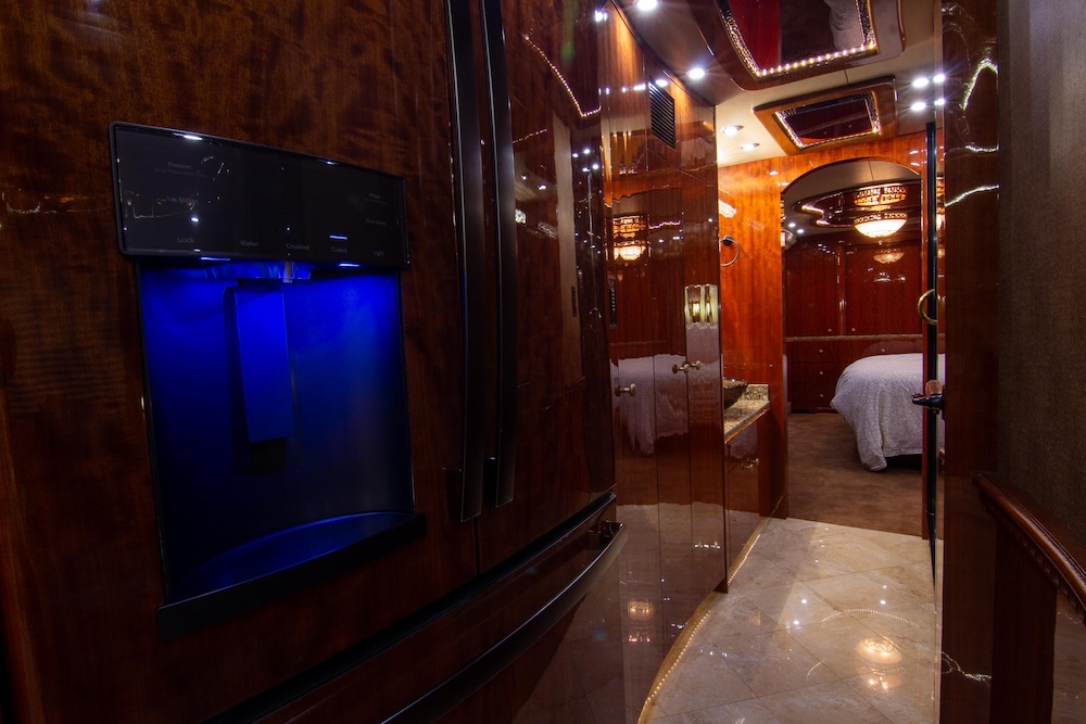 2017 Prevost Millennium  H3-45 For Sale