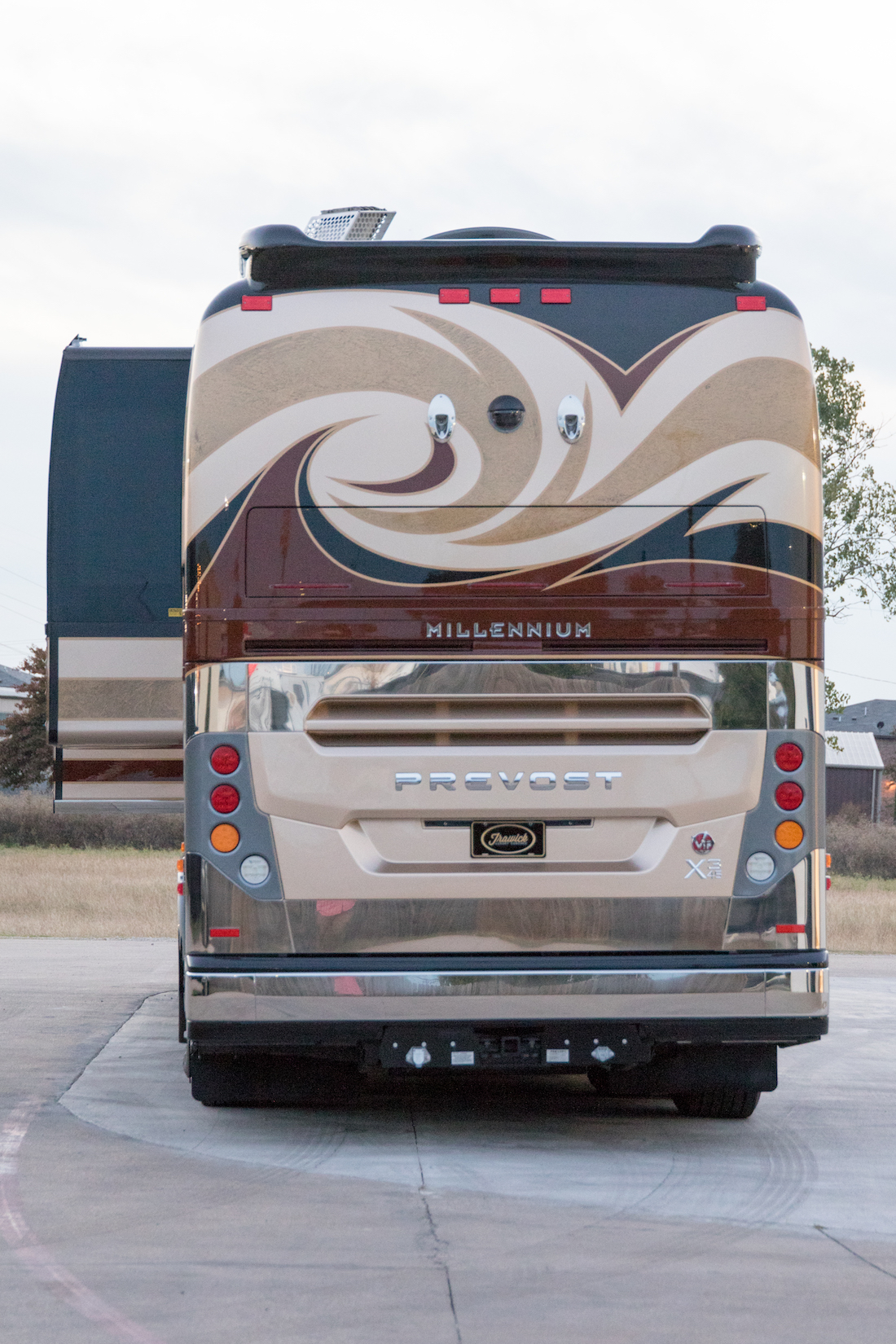 2017 Prevost Millennium X3 For Sale