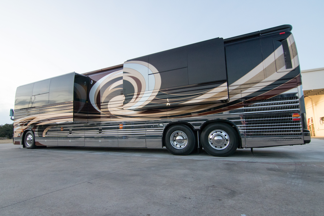 2017 Prevost Millennium X3 For Sale