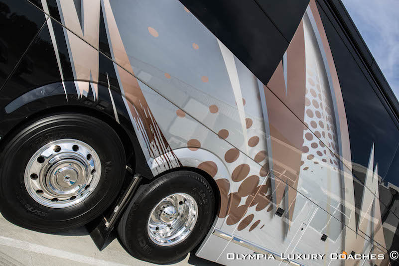 2017 Prevost Olympia H3-45 For Sale