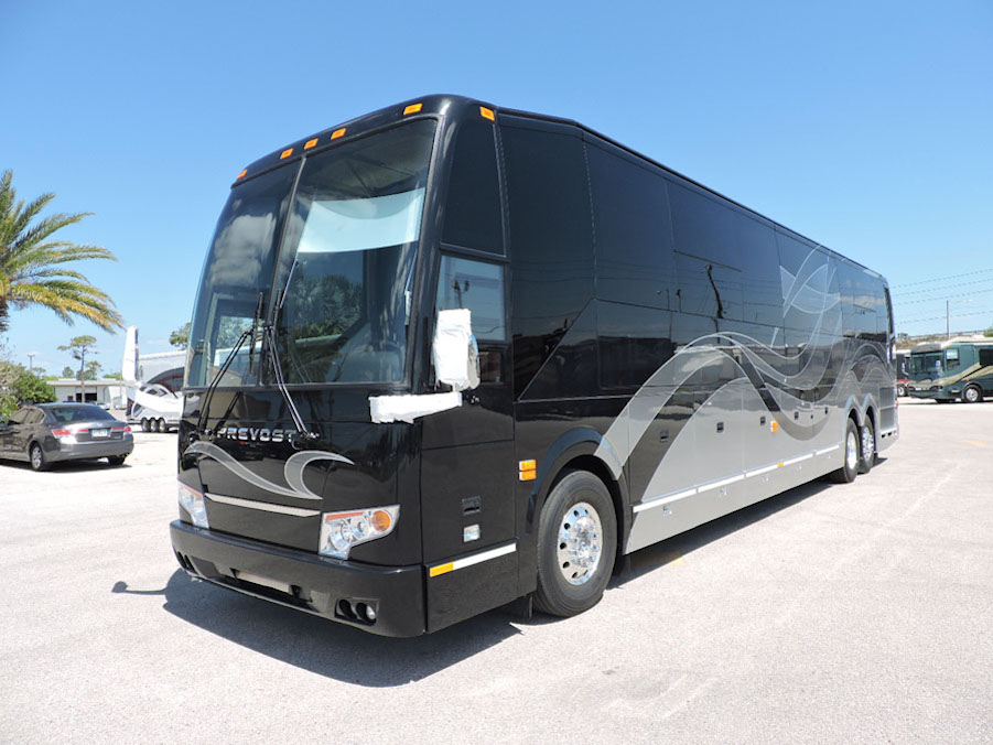 2017 Prevost Parliament H3-45 For Sale