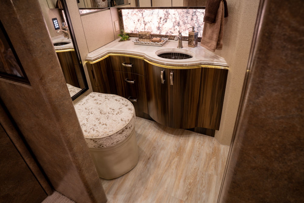 2018 Prevost Marathon H3-45 For Sale