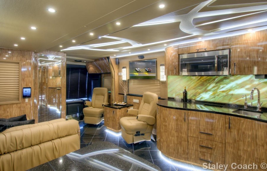 2008 Prevost Florida Coach X3 For Sale