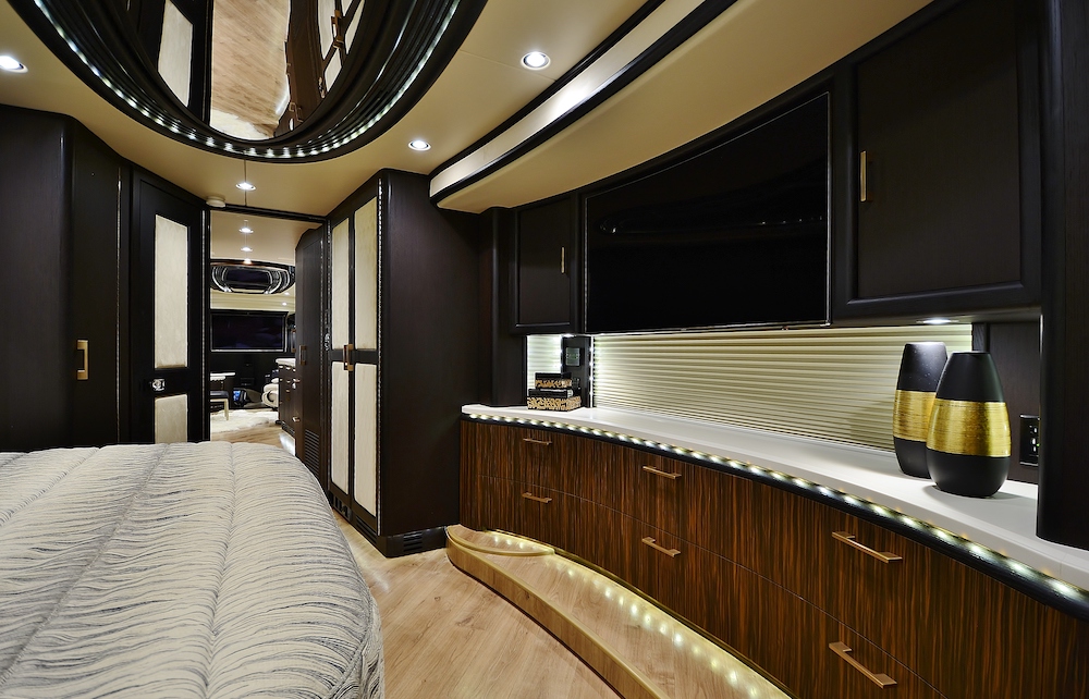 2018 Prevost Liberty H3-45 For Sale