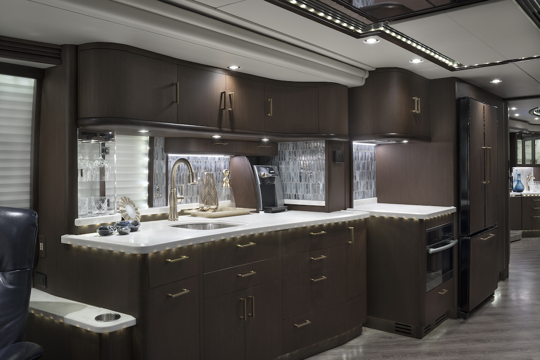 Motorcoach For Sale >> 2018 Prevost Liberty Elegant Lady H3-45Quad Slide # 821 Motorcoach For Sale >> 2018 Prevost Liberty Elegant Lady H3-45Quad Slide # 821