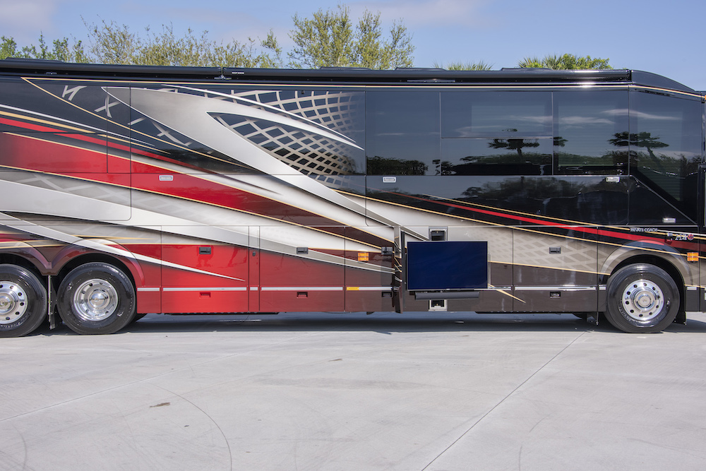 2018 Prevost Liberty H3-45 For Sale