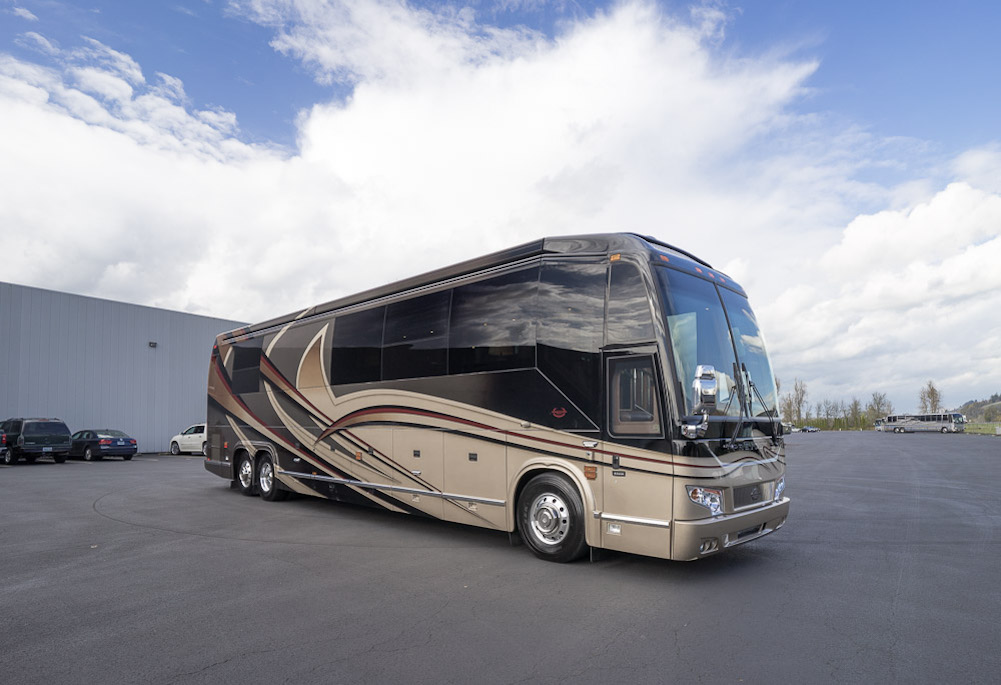 2018 Prevost Marathon H3-45 For Sale