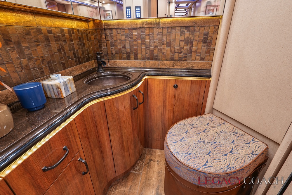 2018 Prevost Marathon H3-45 For Sale