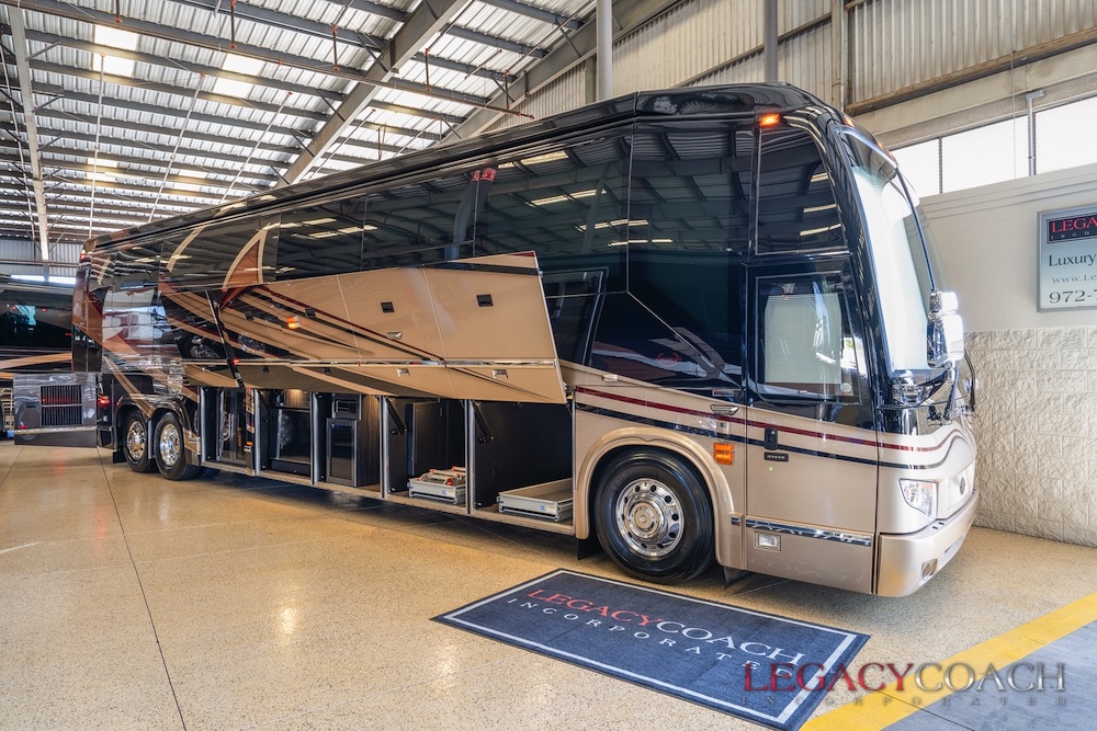 2018 Prevost Marathon H3-45 For Sale