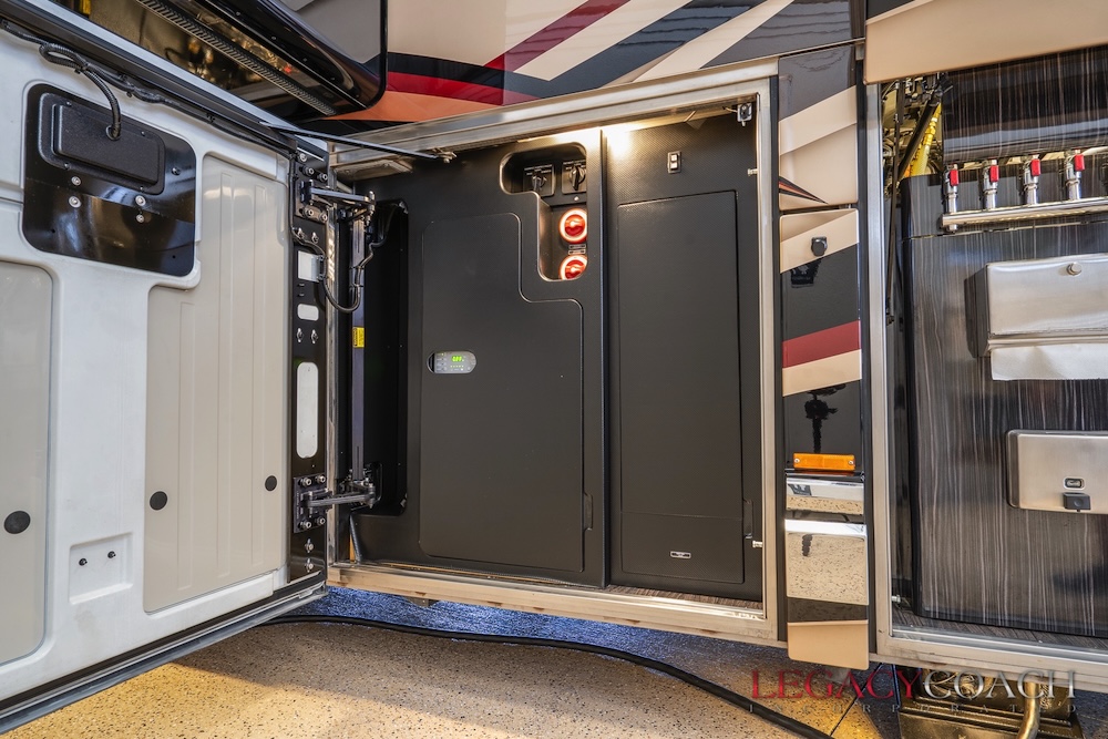 2018 Prevost Marathon H3-45 For Sale