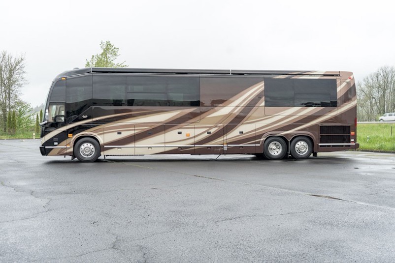 2018 Prevost Marathon H3-45 For Sale