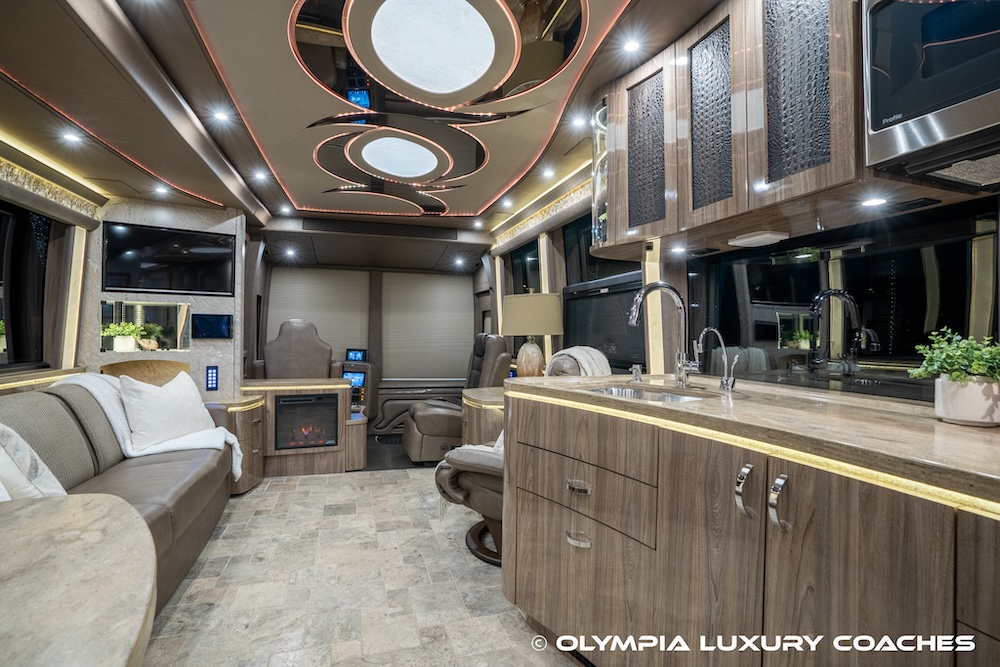 2018 Prevost Marathon X3 For Sale