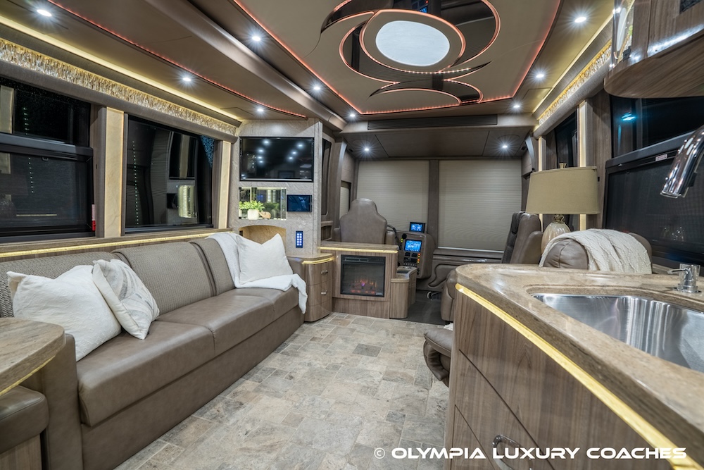 2018 Prevost Marathon X3 For Sale