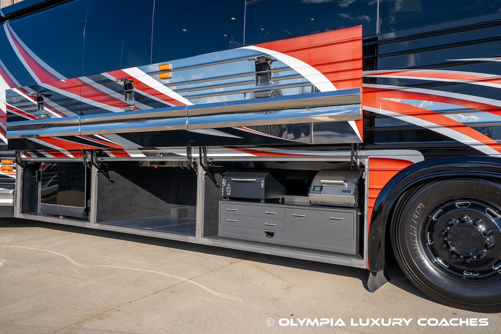 2018 Prevost Marathon X3 For Sale