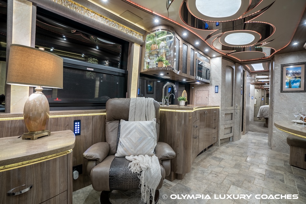 2018 Prevost Marathon X3 For Sale