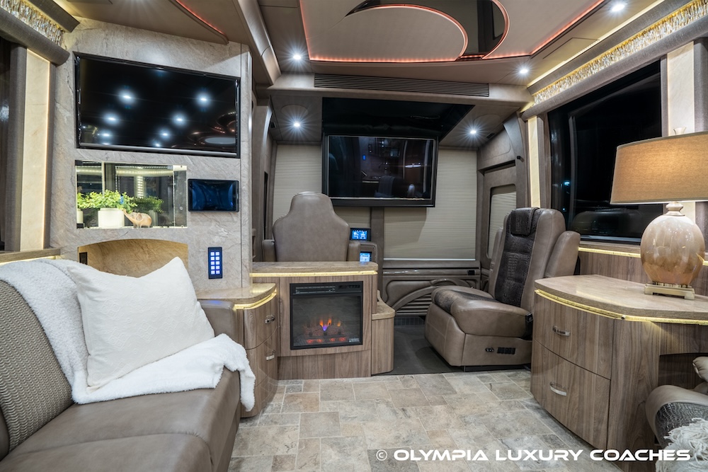 2018 Prevost Marathon X3 For Sale