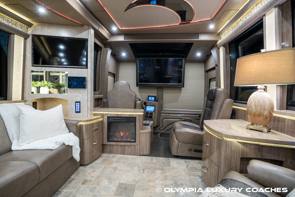 2018 Prevost Marathon X3 For Sale