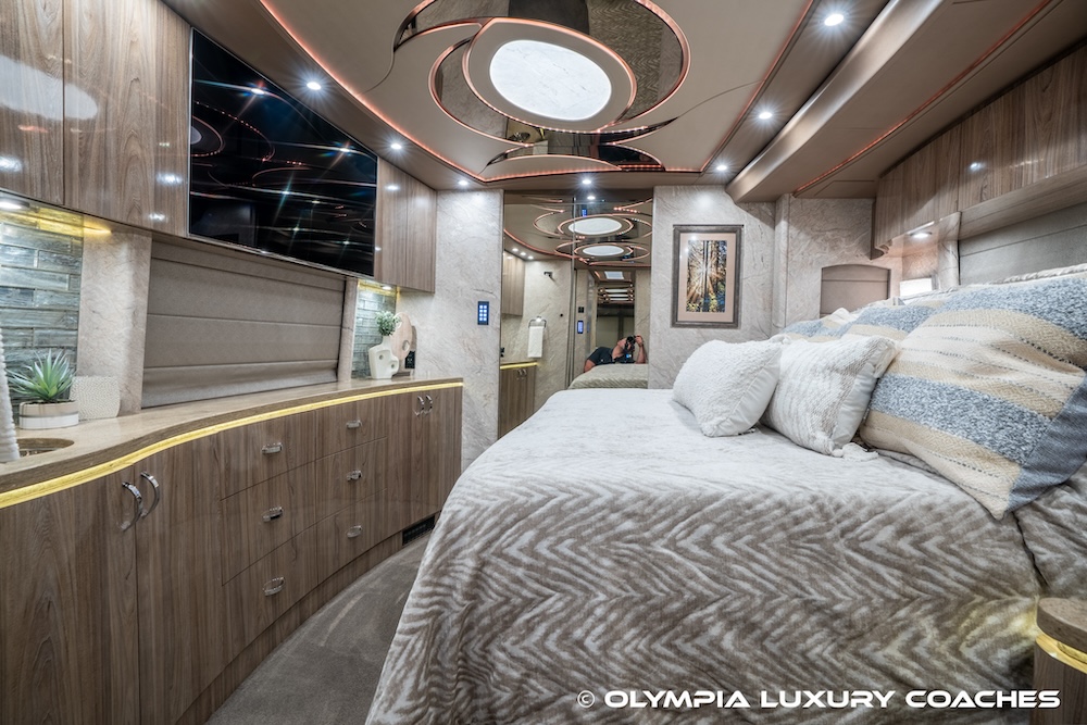 2018 Prevost Marathon X3 For Sale