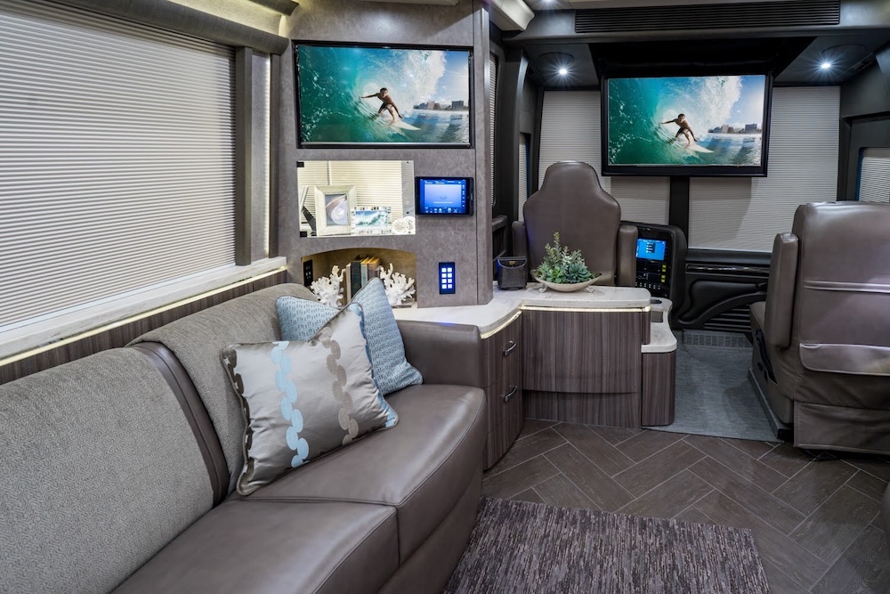 2018 Prevost Marathon XLII For Sale