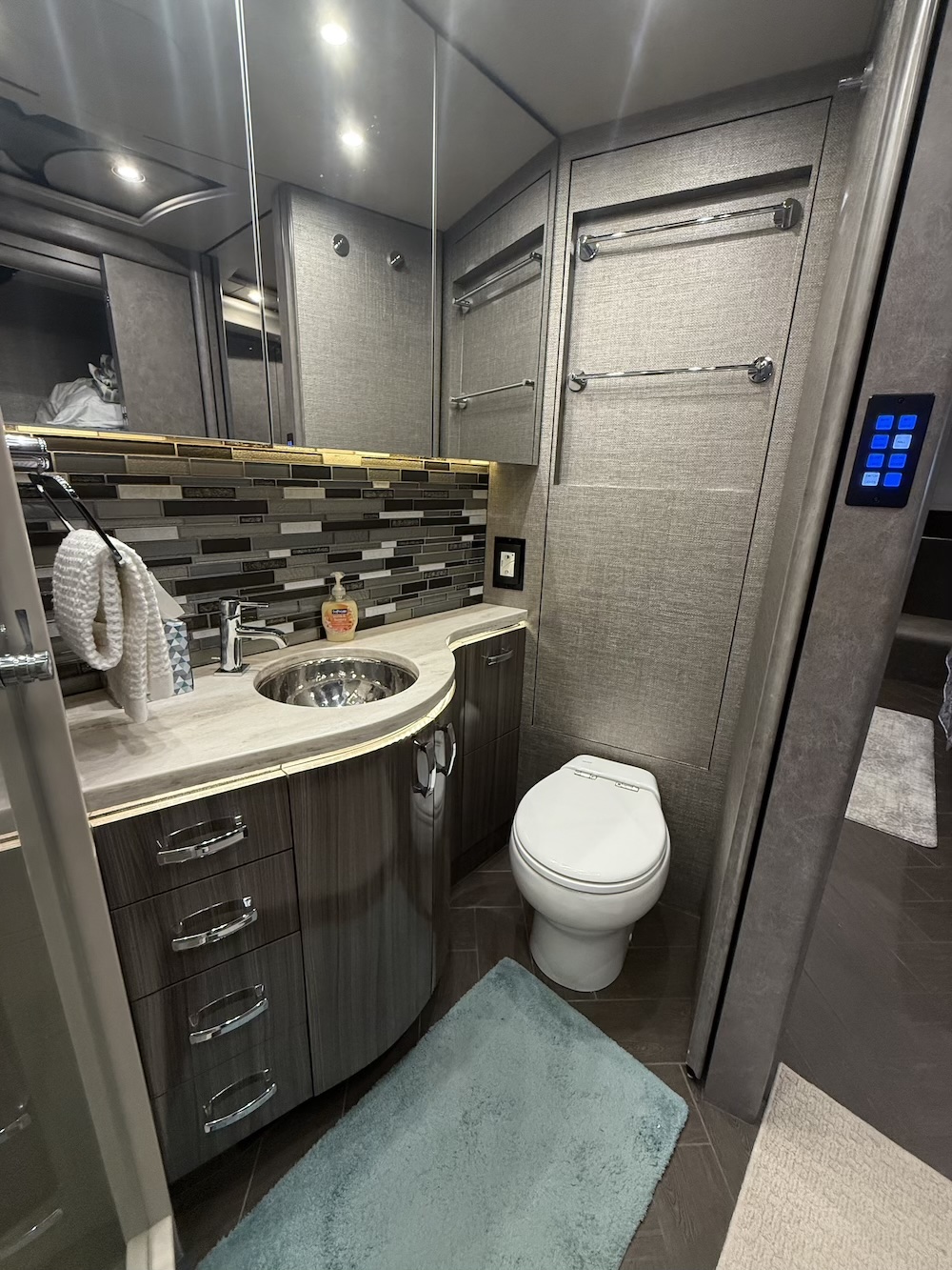 2018 Prevost Marathon XLII For Sale