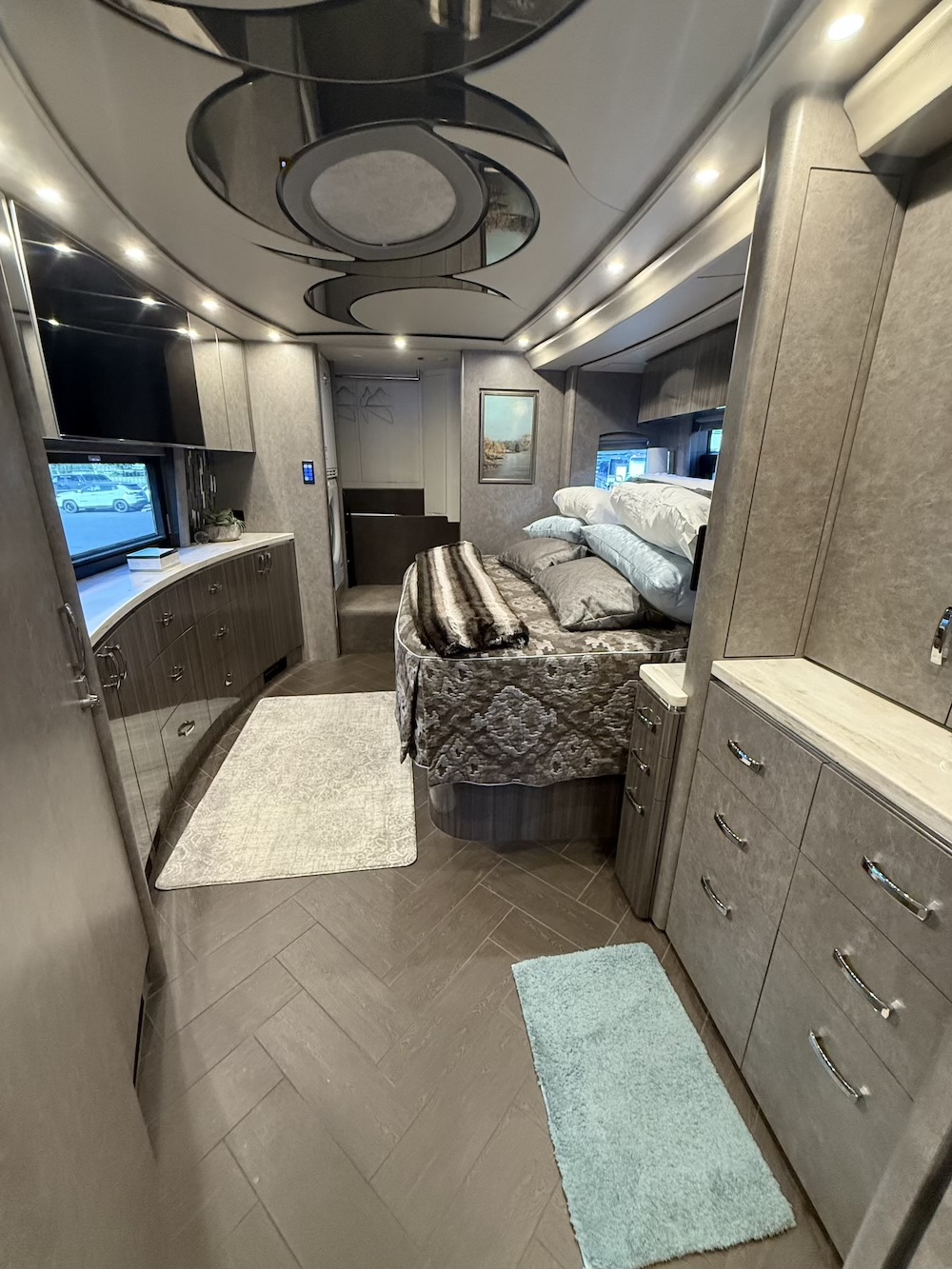 2018 Prevost Marathon XLII For Sale