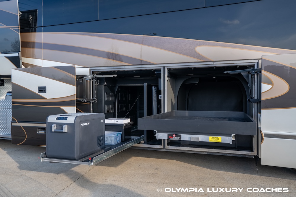 2018 Prevost Millennium H3-45 For Sale