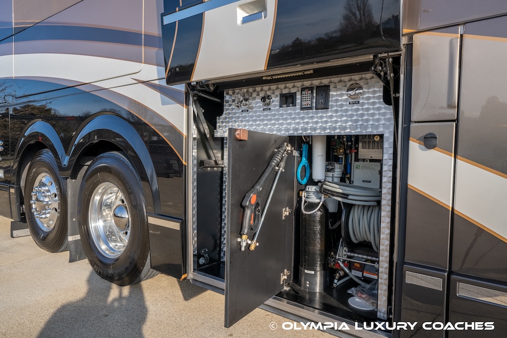 2018 Prevost Millennium H3-45 For Sale