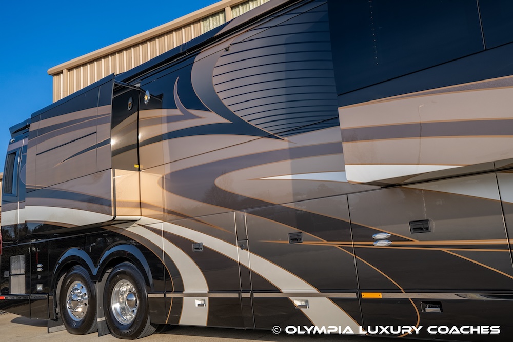 2018 Prevost Millennium H3-45 For Sale