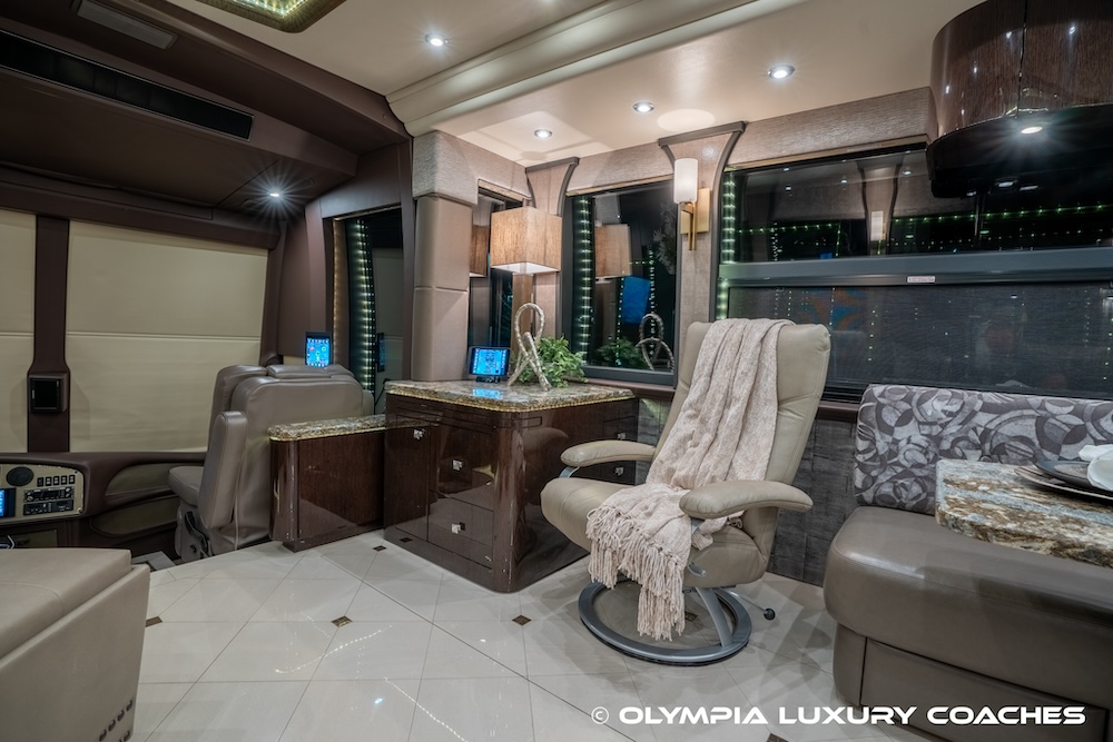 2018 Prevost Millennium H3-45 For Sale
