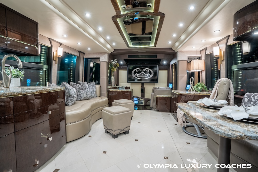 2018 Prevost Millennium H3-45 For Sale