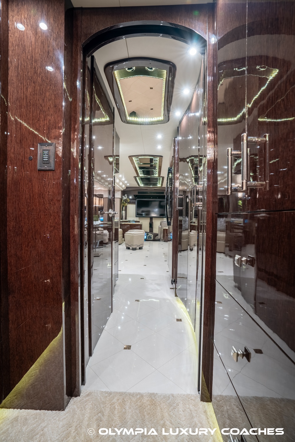 2018 Prevost Millennium H3-45 For Sale