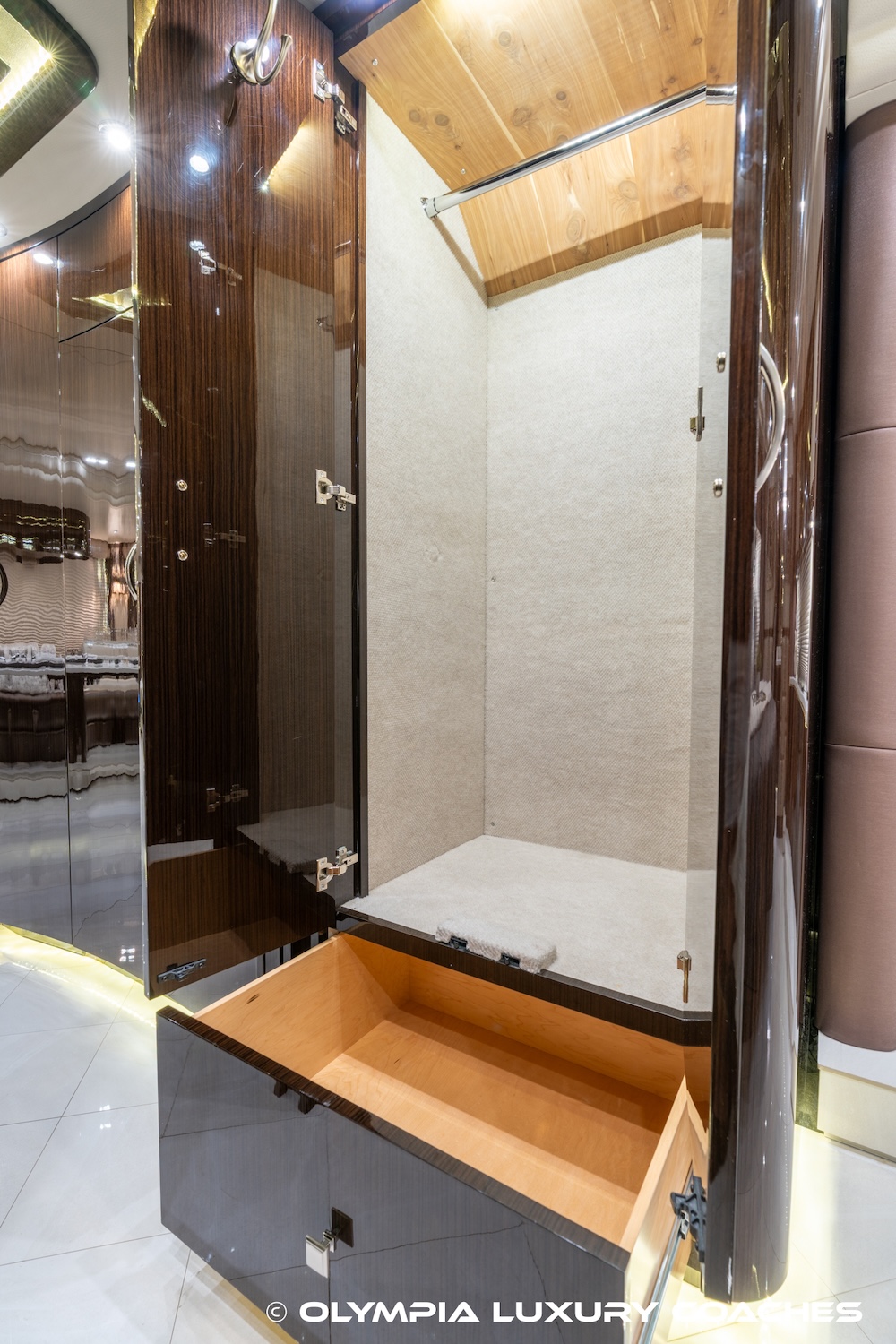 2018 Prevost Millennium H3-45 For Sale