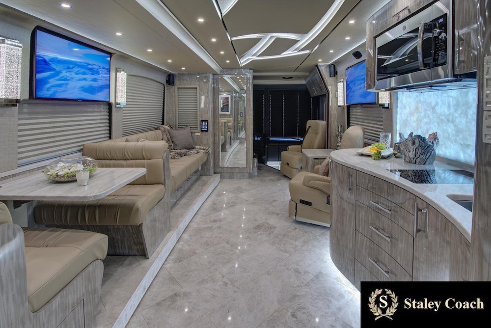 2019 Prevost Florida Coach X3 For Sale