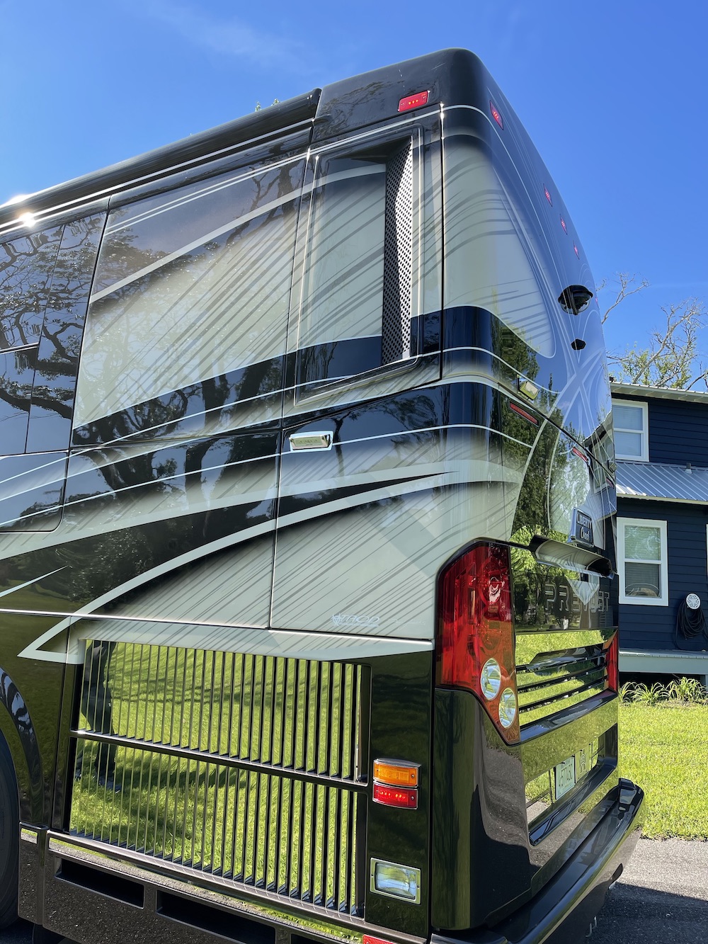 2019 Prevost Liberty H3-45 For Sale