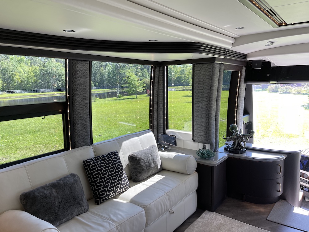 2019 Prevost Liberty H3-45 For Sale