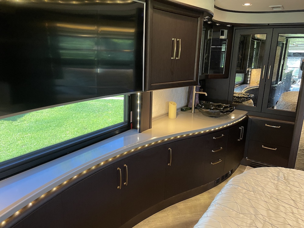 2019 Prevost Liberty H3-45 For Sale