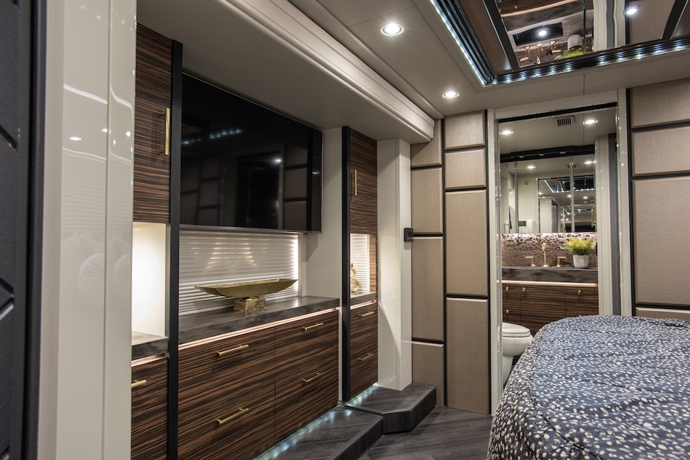 2019 Prevost Liberty H3-45 For Sale