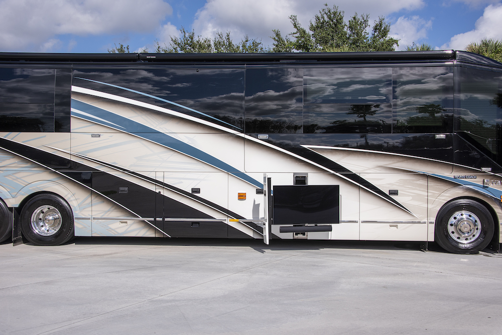 2019 Prevost Liberty H3-45 For Sale