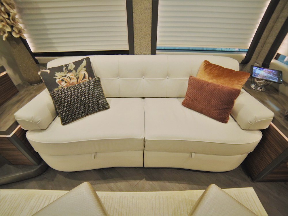 2019 Prevost Liberty H3-45 For Sale