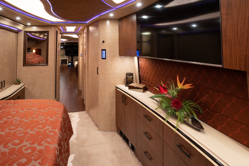 2019 Prevost Marathon  H3-45 For Sale