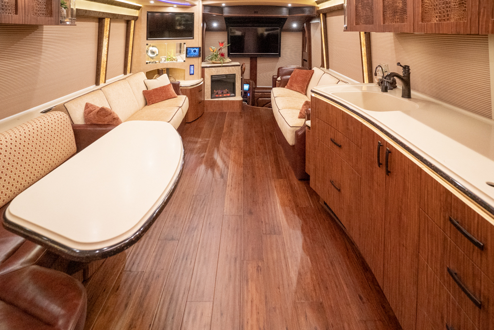 2019 Prevost Marathon  H3-45 For Sale